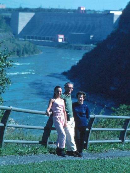  Wendy's parents -  Niagara view